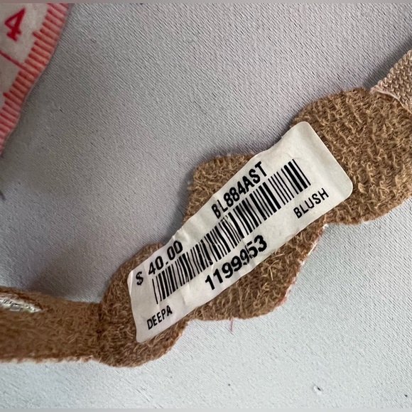 NWT Deepa Gold Tan Stone Beaded Belt Small Women’s‎ - Picture 6 of 8